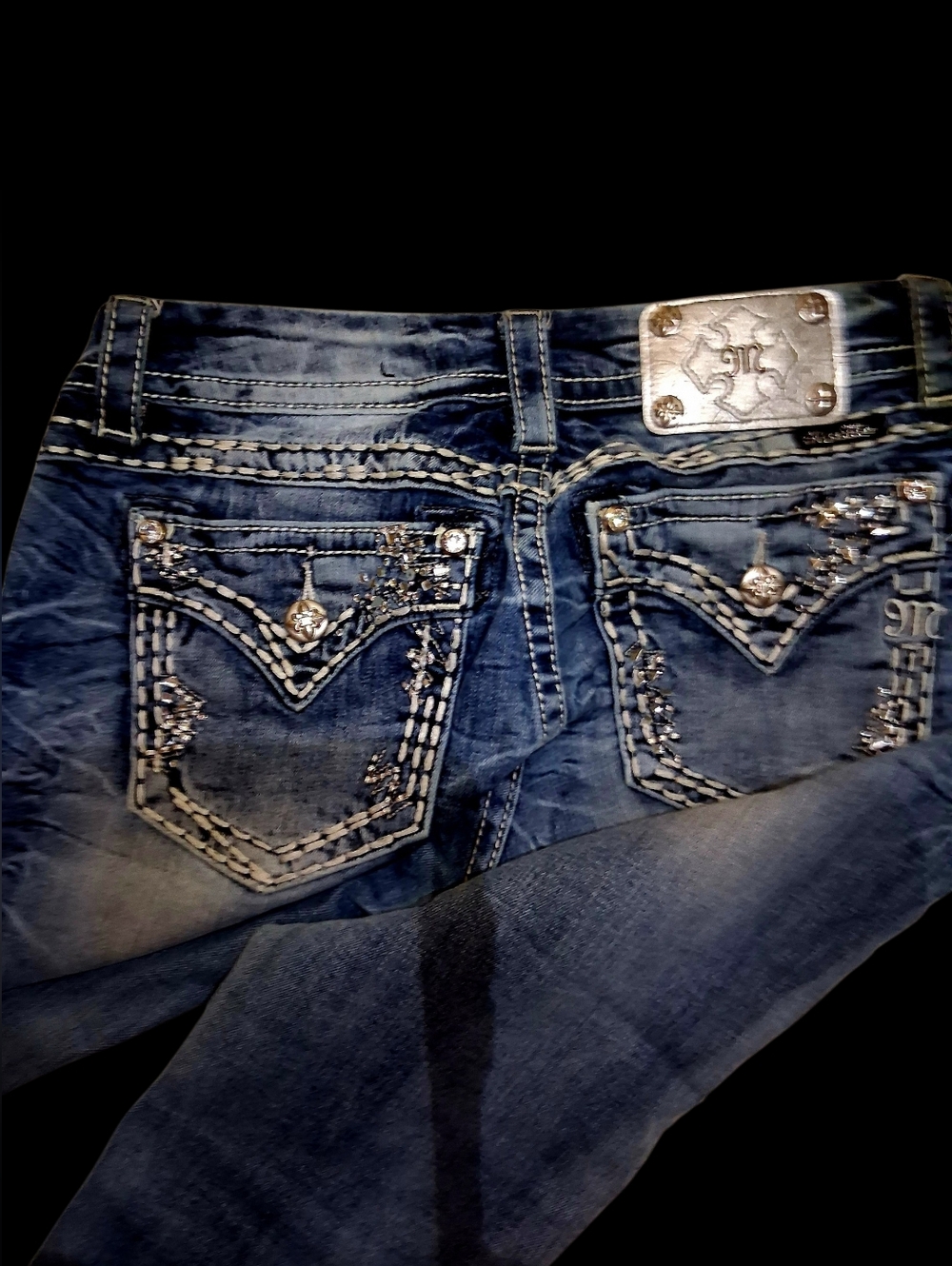 Miss Me Signture Crip Embellished Dark Blue Women’s Capri's